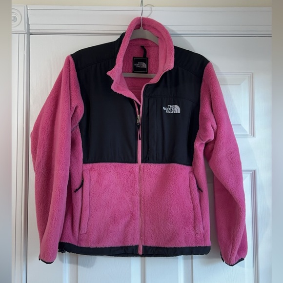 The North Face Jackets & Blazers - The North Face Women’s Pink Denali Jacket - Medium - Ultra Soft